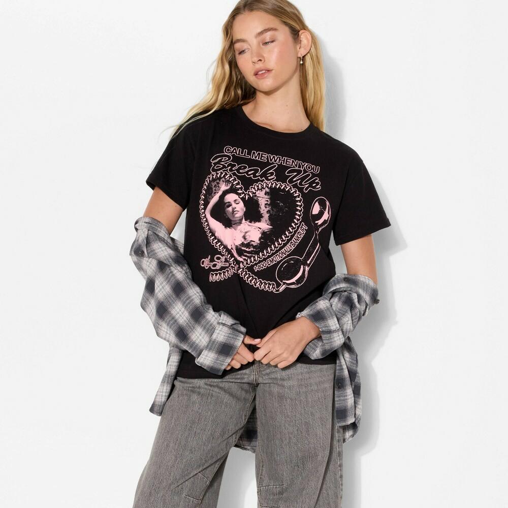 Women's Selena Gomez Call Me When You Break Up Short Sleeve Graphic T-Shirt - Black XL