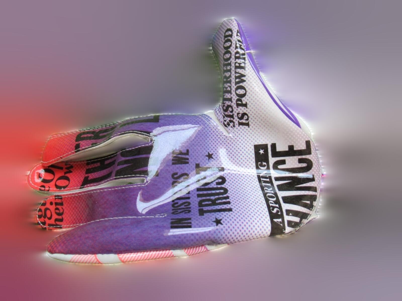 New UA Under Armour F8 Gluegrip Gloves Size Women's L