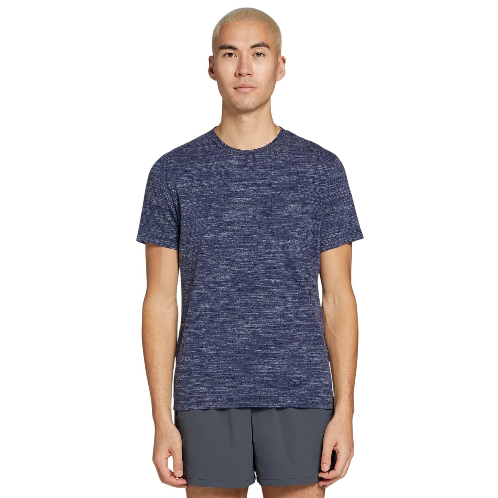 VRST Men's Essential Pocket Tee, Medium, Darker Ardosia Slt Marble Blue