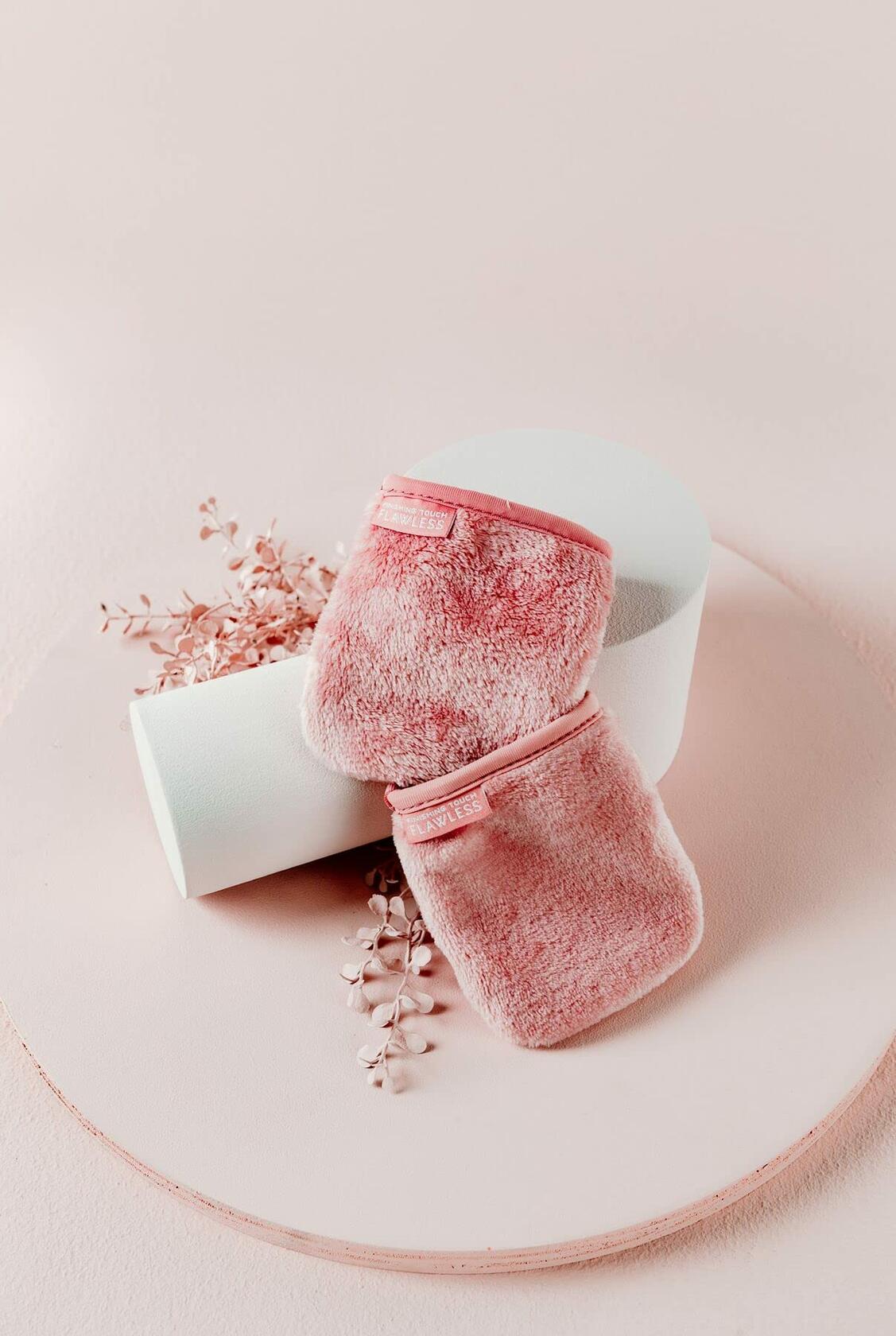 Finishing Touch Flawless Facial Mitt Makeup Remover, Pure Clean 7-Day