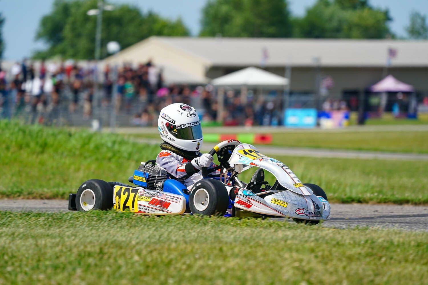 EVS Sports 112053-0110 R3 Race Collar (Black, Small)