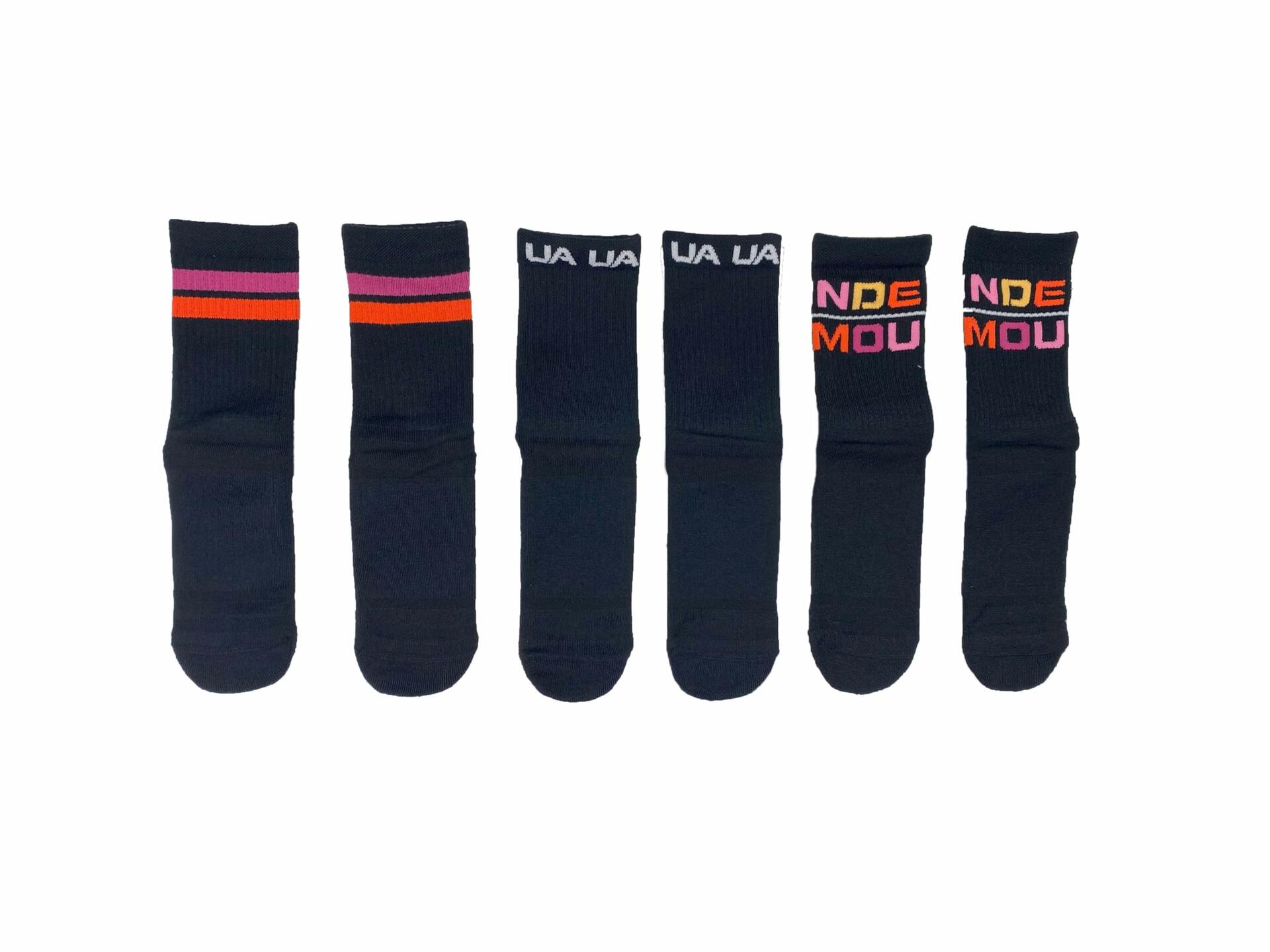 Under Armour Adult Unisex Cushioned Crew Socks 3 Pack, Women 6-10, Men 7-8.5)