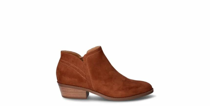 Time and Tru Women's Ankle Boot (Cognac, US Size Adult Women, Medium, 6)