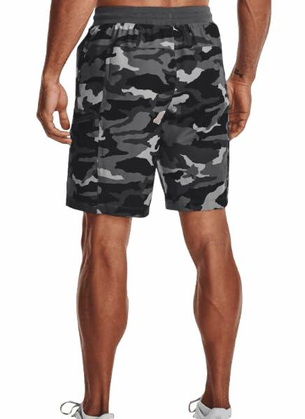 Under Armour Men's UA Elite Cargo Printed Shorts, Black/Gray Camo, Small