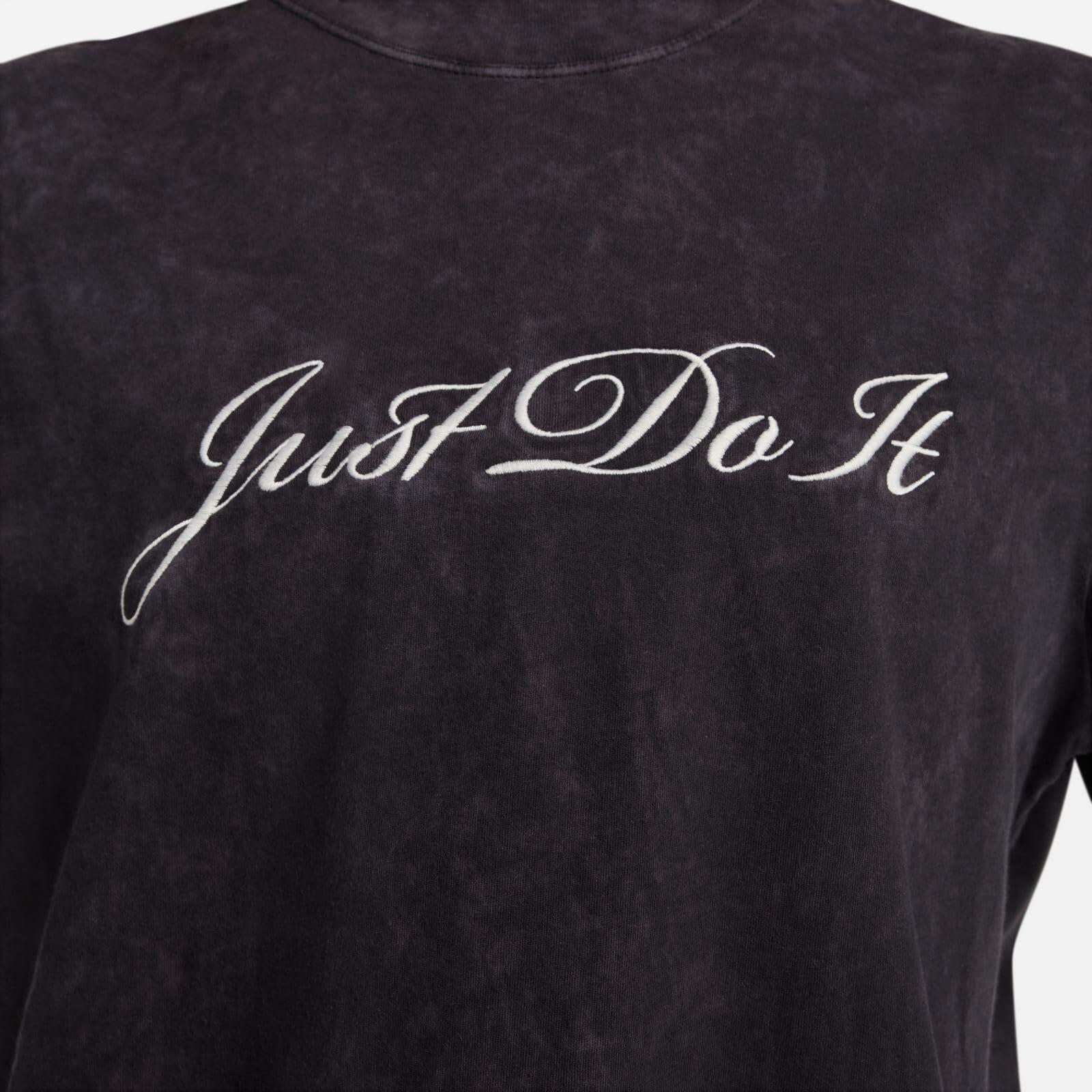 Nike Women's Boxy Wash T-Shirt Black Medium