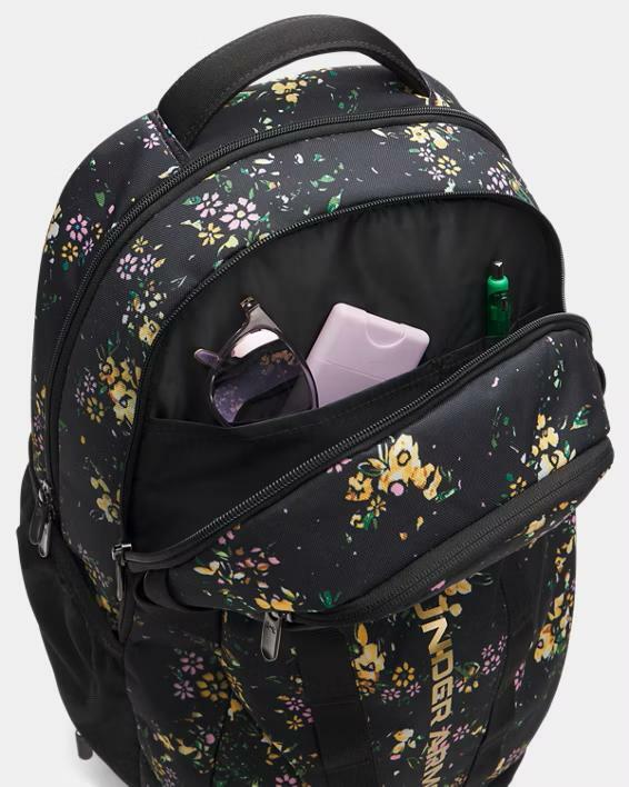 Under Armour Hustle 5.0 29L Black/Metallic Gold