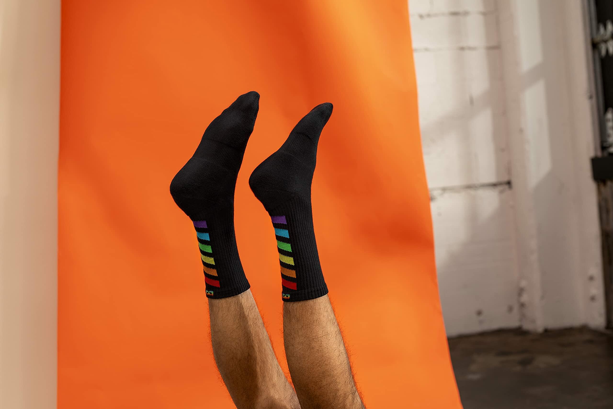 Pair of Thieves Men's Racing Stripes Cushion Crew Sock, Black, 6-12